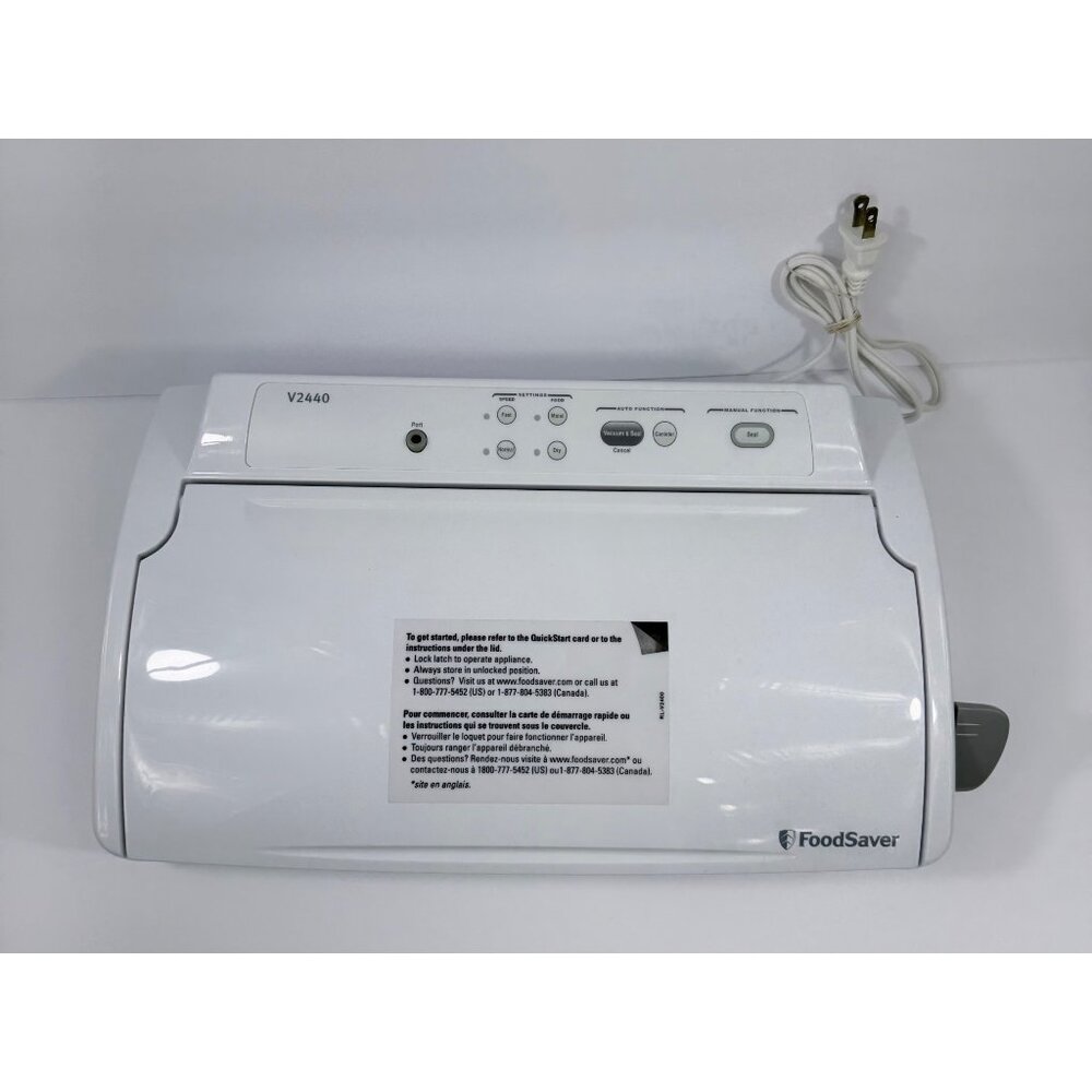 FoodSaver V2440 Vacuum Sealer With Roll Storage & Auto Function White